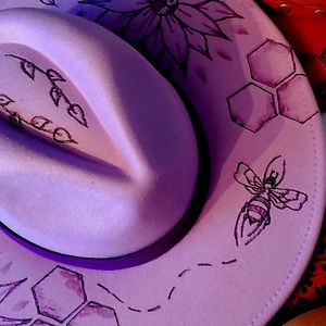 Lilac Honey bee hat
